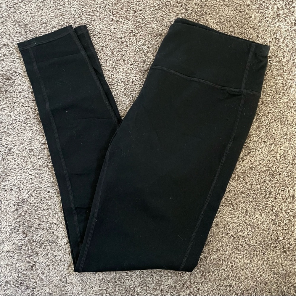 ATHLETA black athletic leggings 7/8 length